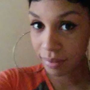 Meet your Posher, Catisha